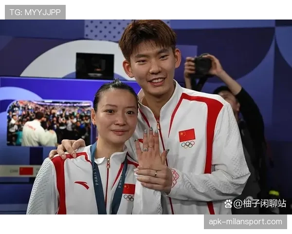 黄雅琼赛场拼到炸，下一秒机场变身女明星，这反差我消化不了